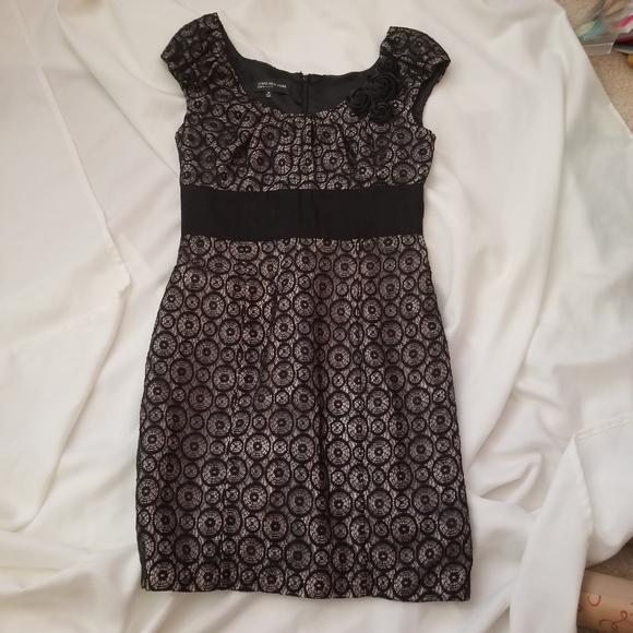 $1 when adding to Bundle of $15+ Dress Petite Jones New York - Picture 2 of 3